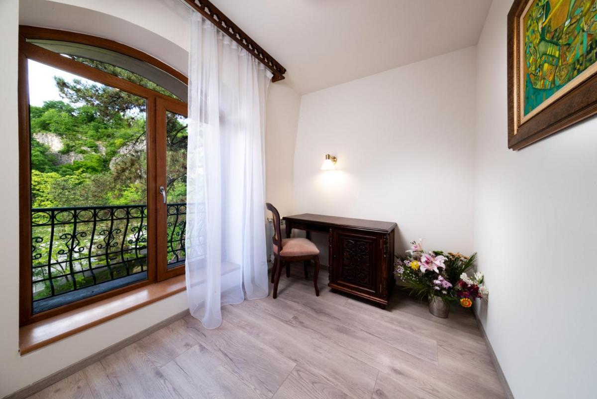 Park Hotel Kaylaka Pleven Exterior foto